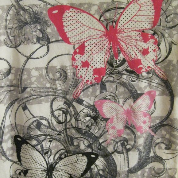 Butterfly print tee shirt - Picture 2 of 2
